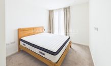 Hawser Lane, Curlew House, E14