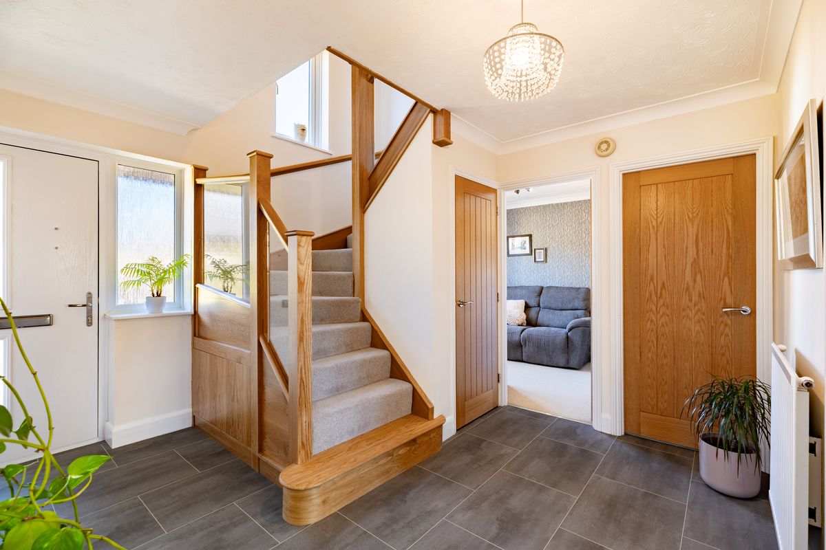 Vicarage Lane, Wilstead, MK45, photograph 7