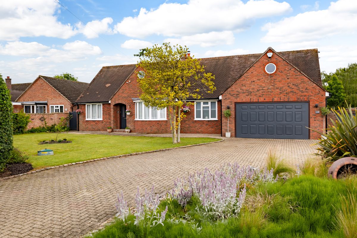 Bedford Road, Houghton Conquest, MK45