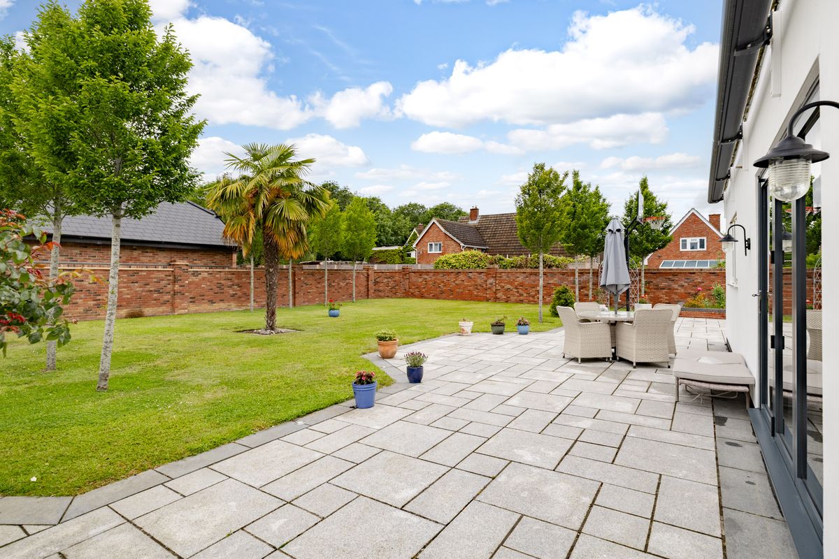 Bedford Road, Houghton Conquest, MK45, photograph 4