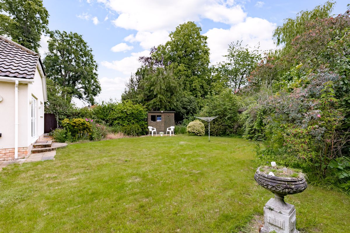 Windmill Hill, Biddenham, MK40