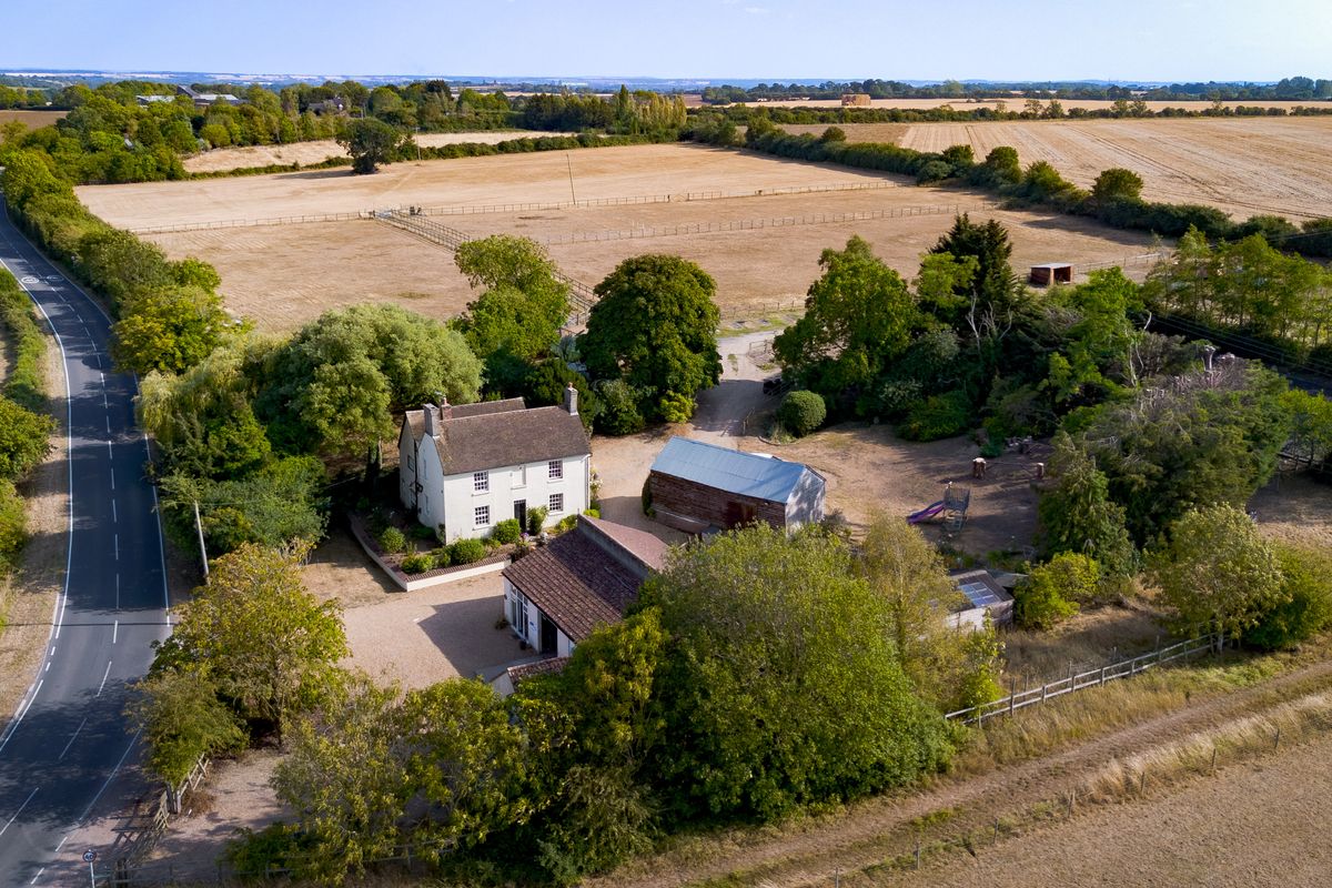 Waterfall Farm, Thurleigh on approx 10 acres.