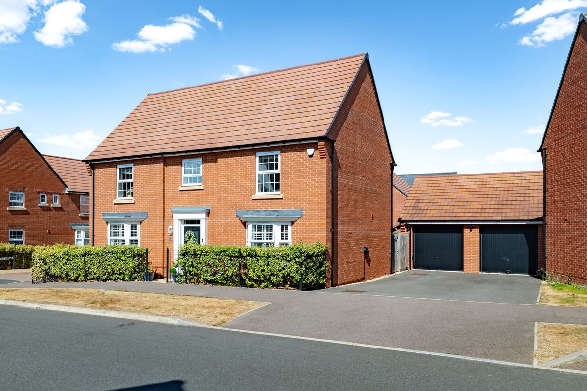 Faulkner Gardens, Marston Moretaine, MK43