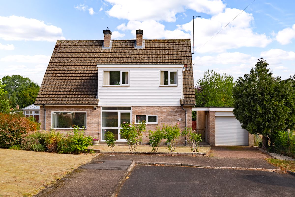 Lodge Close, Sharnbrook, MK44, photograph 5