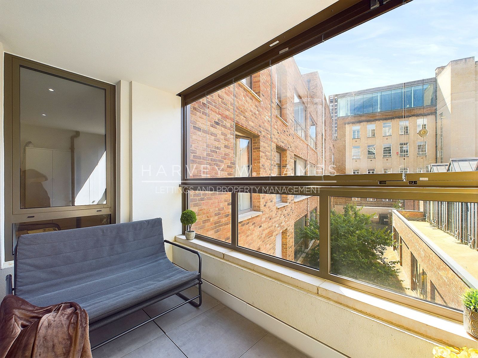 Gunthorpe Street, Gatsby Apartments, E1