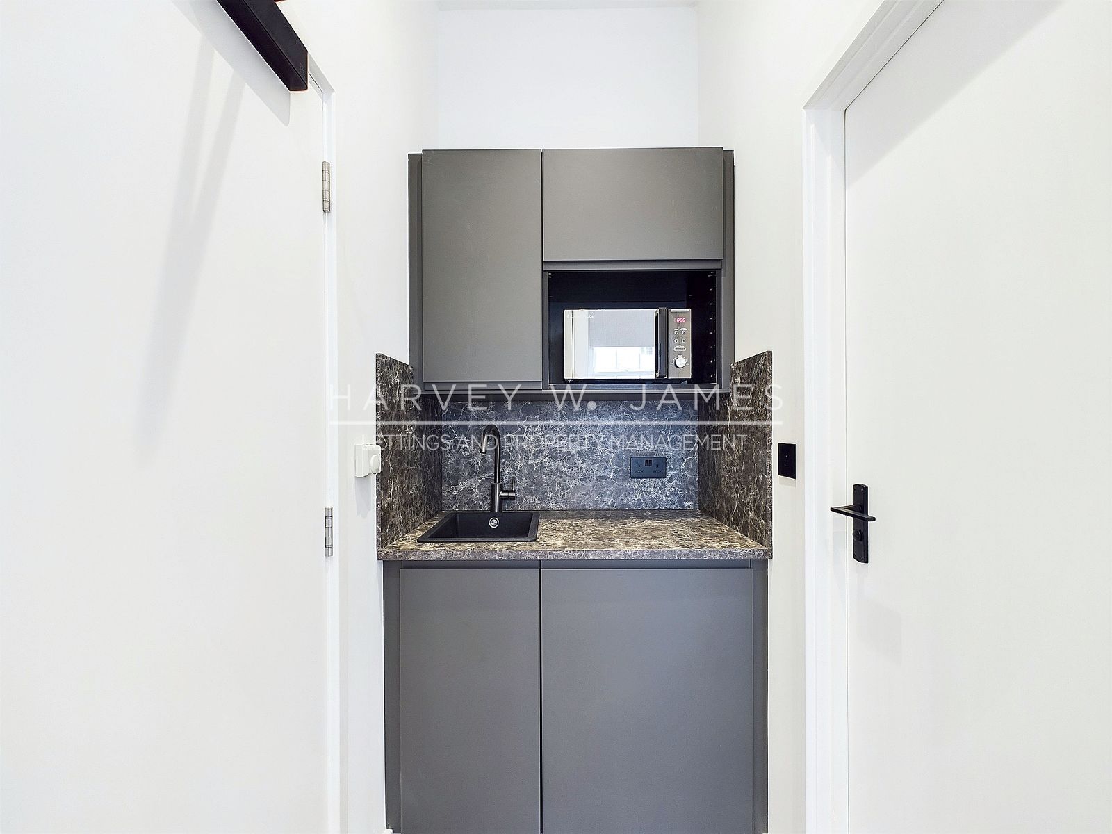 37 Tavistock Place, London, WC1H
