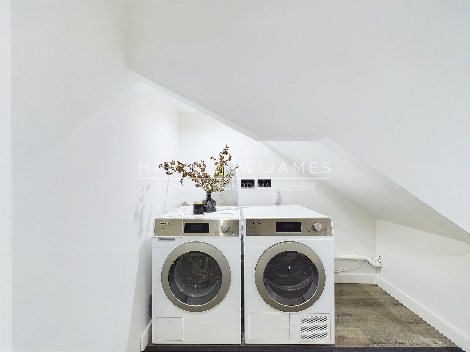37 Tavistock Place, London, WC1H