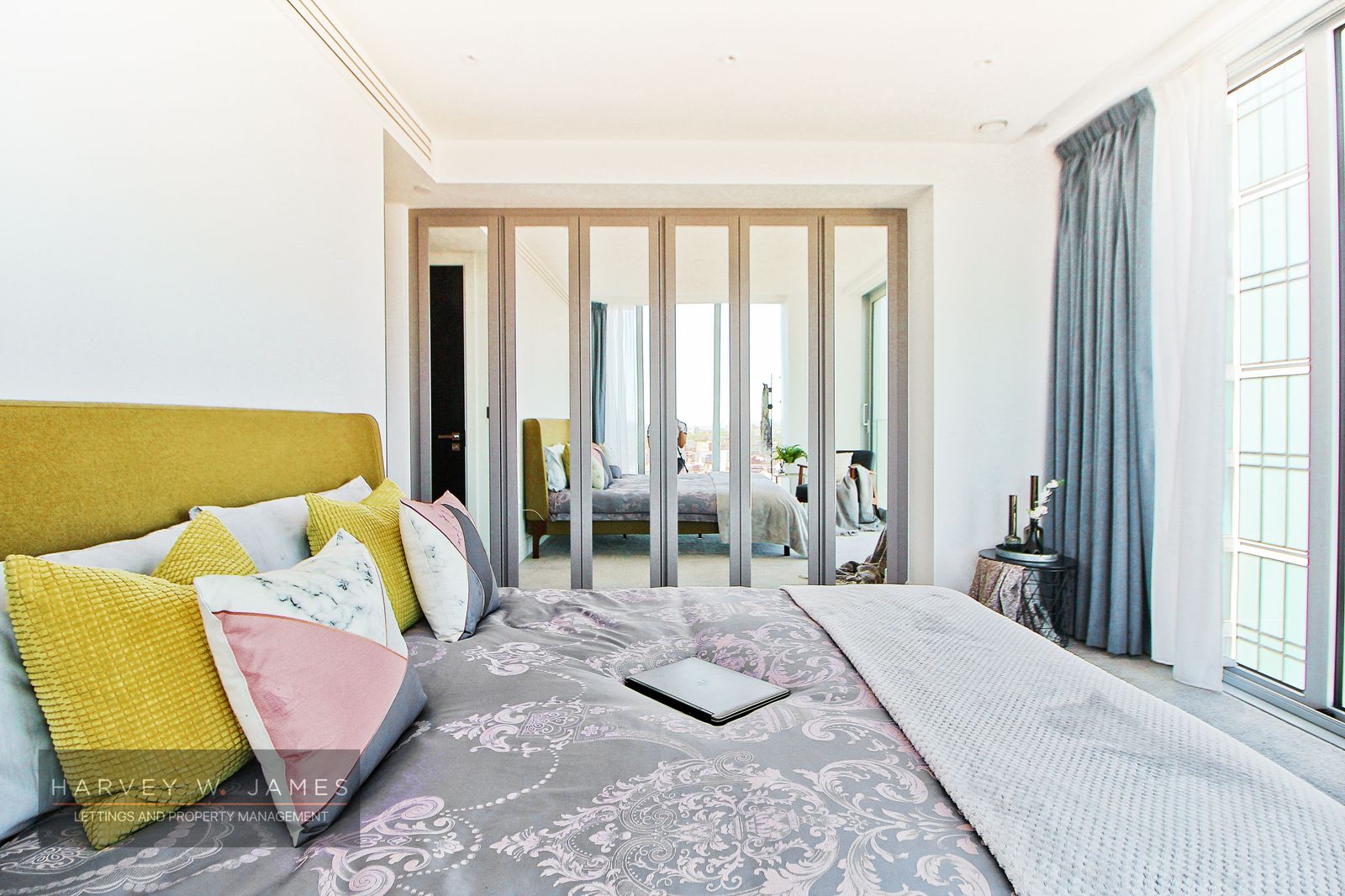 Piazza Walk, Cassia House, E1
