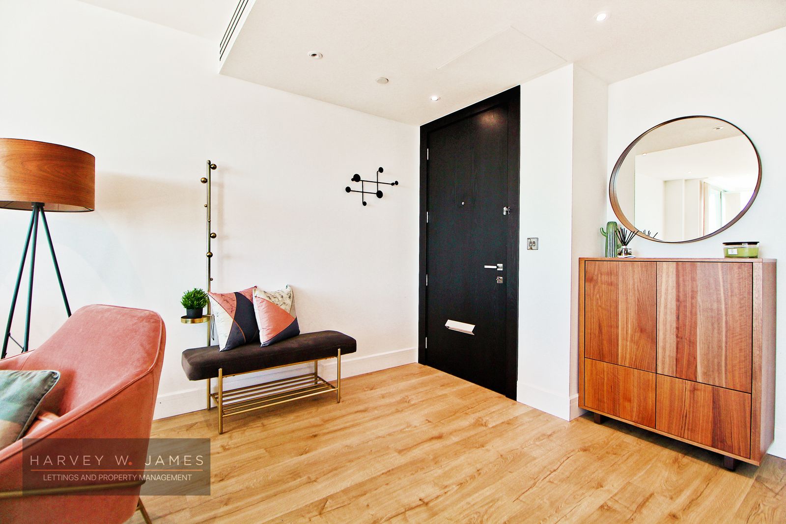 Piazza Walk, Cassia House, E1