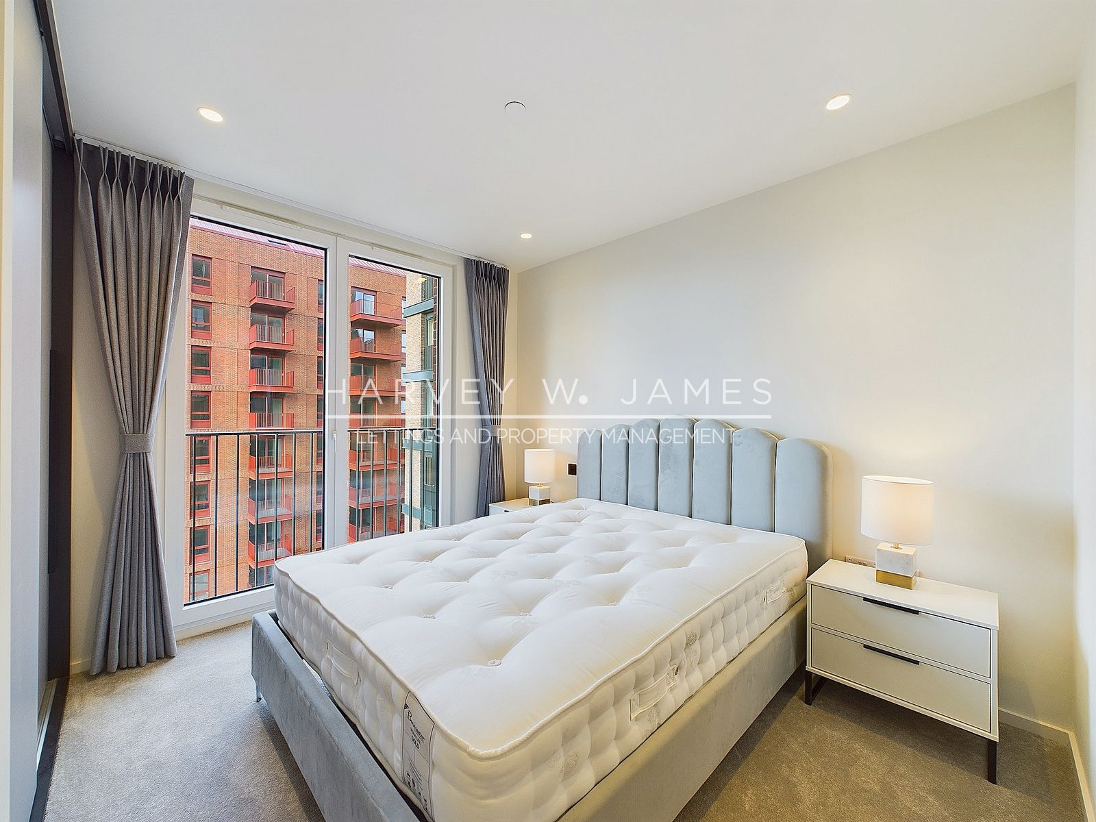 Hawser Lane, Curlew House, E14