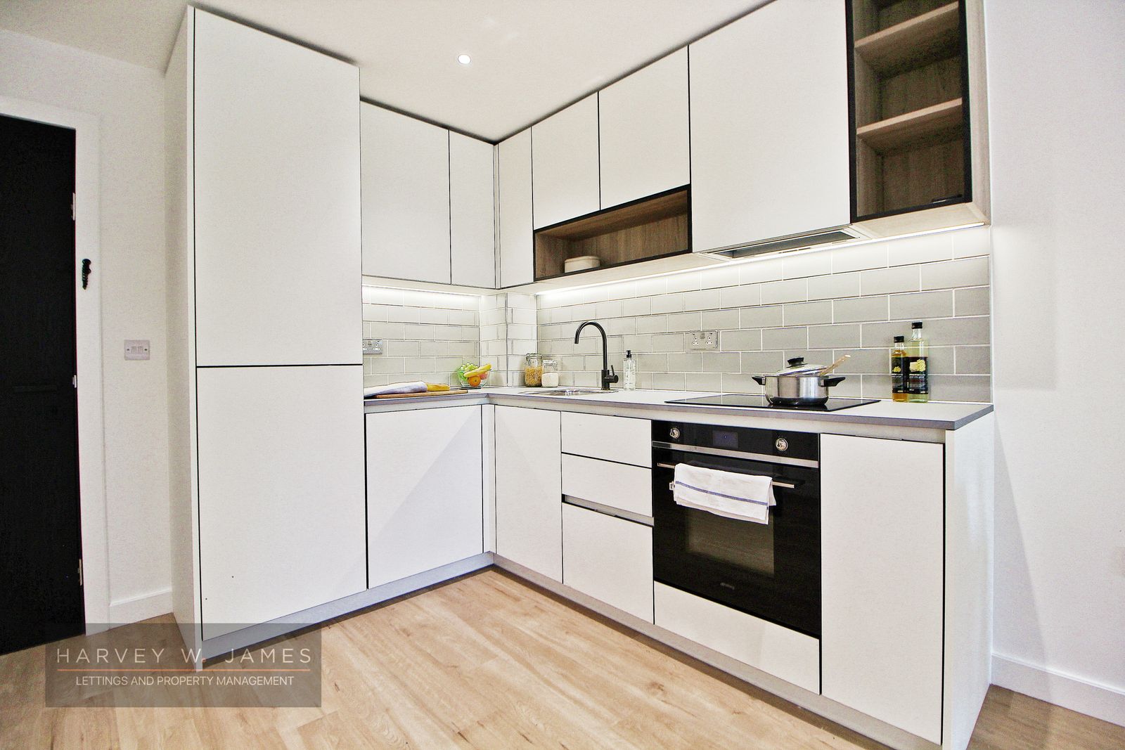 Beaufort Square, Fairbank House, NW9