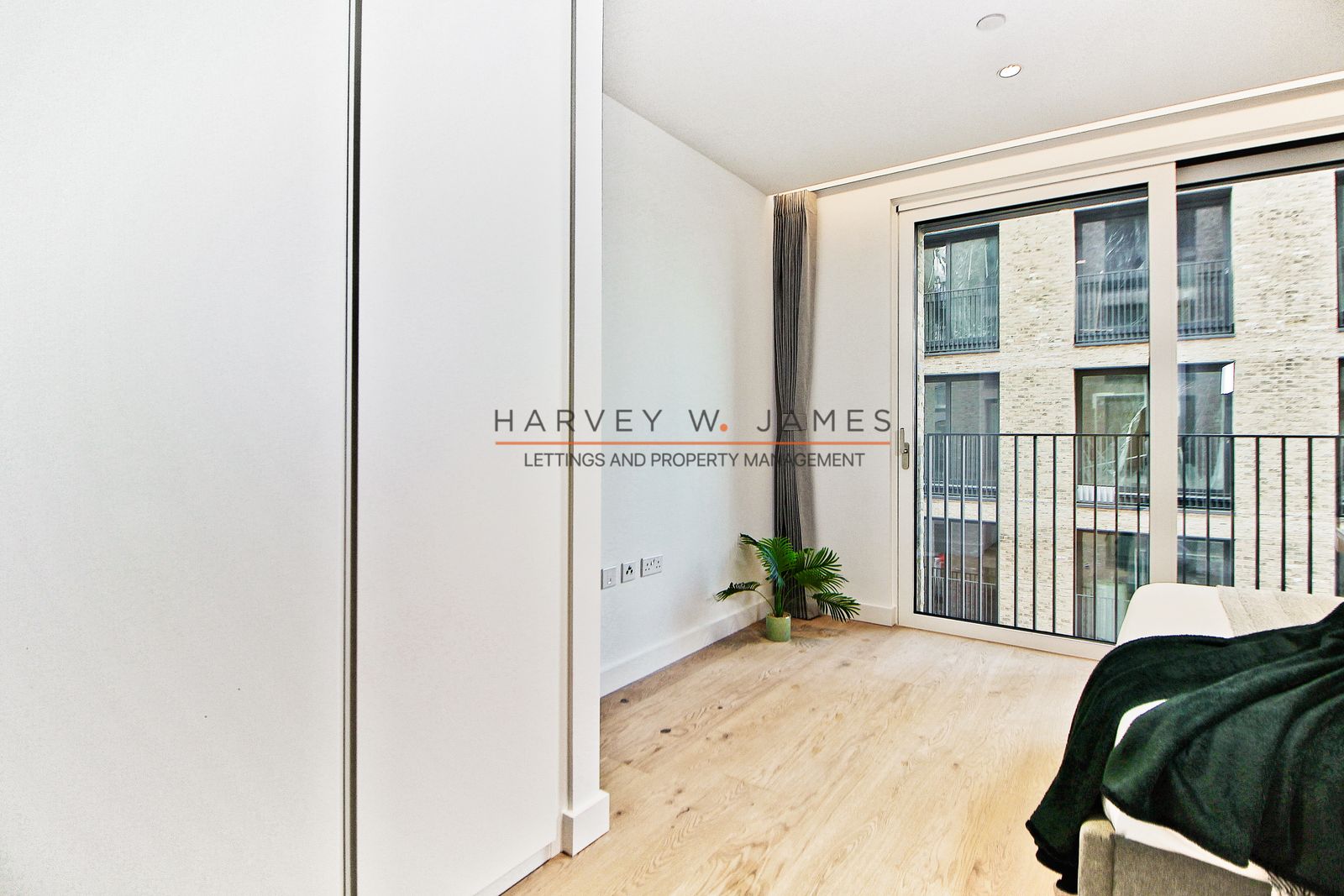 4 Jubilee Walk, London, WC1X