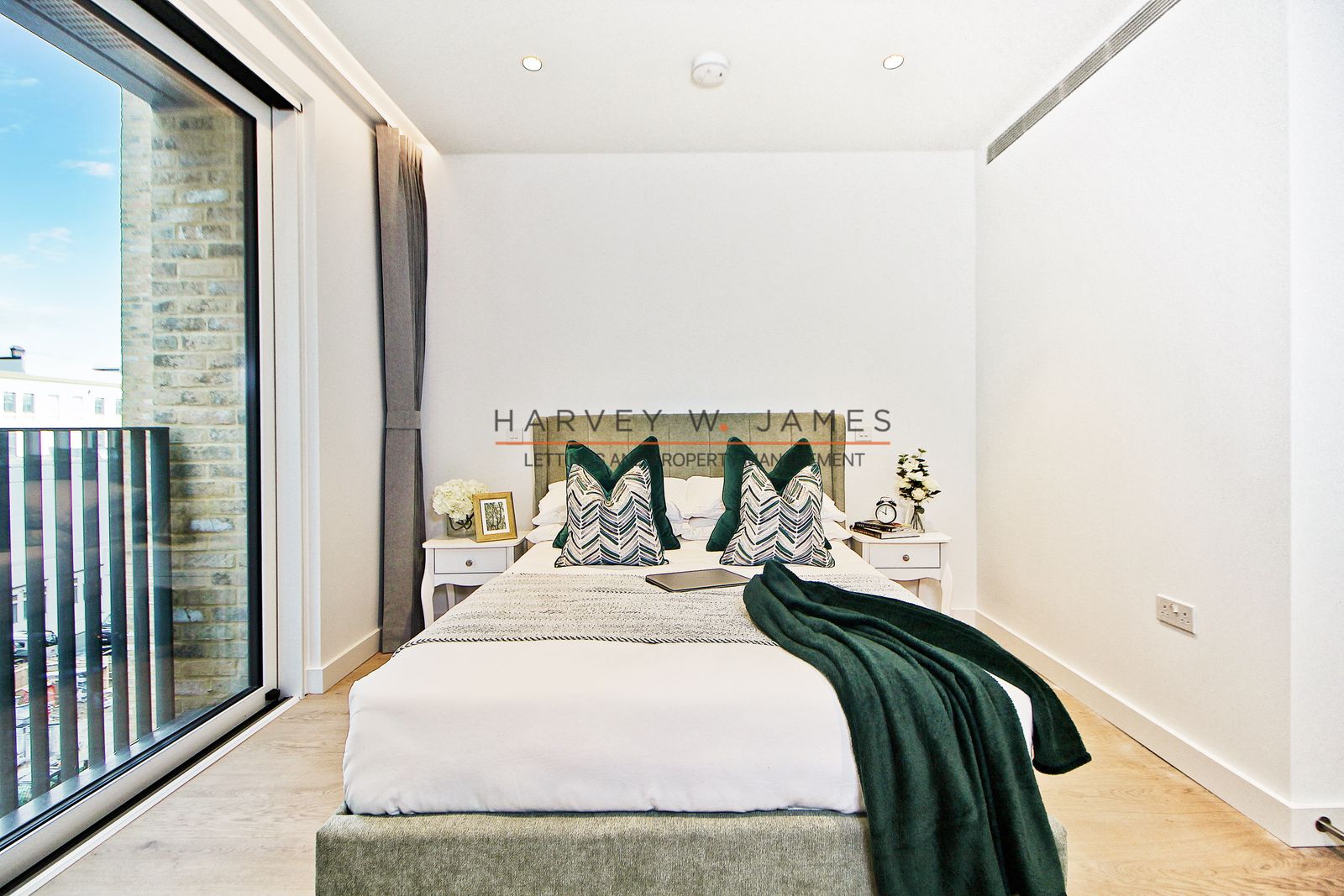 4 Jubilee Walk, London, WC1X