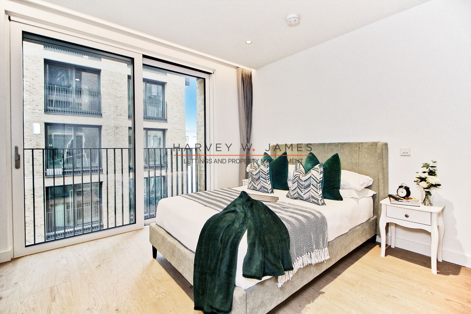 4 Jubilee Walk, London, WC1X