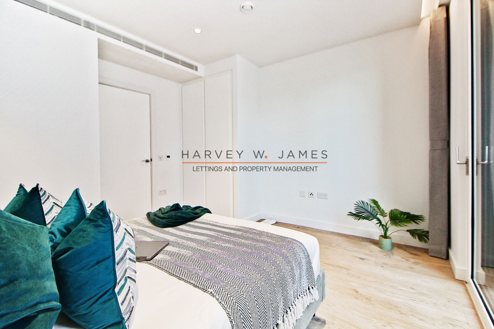 4 Jubilee Walk, London, WC1X