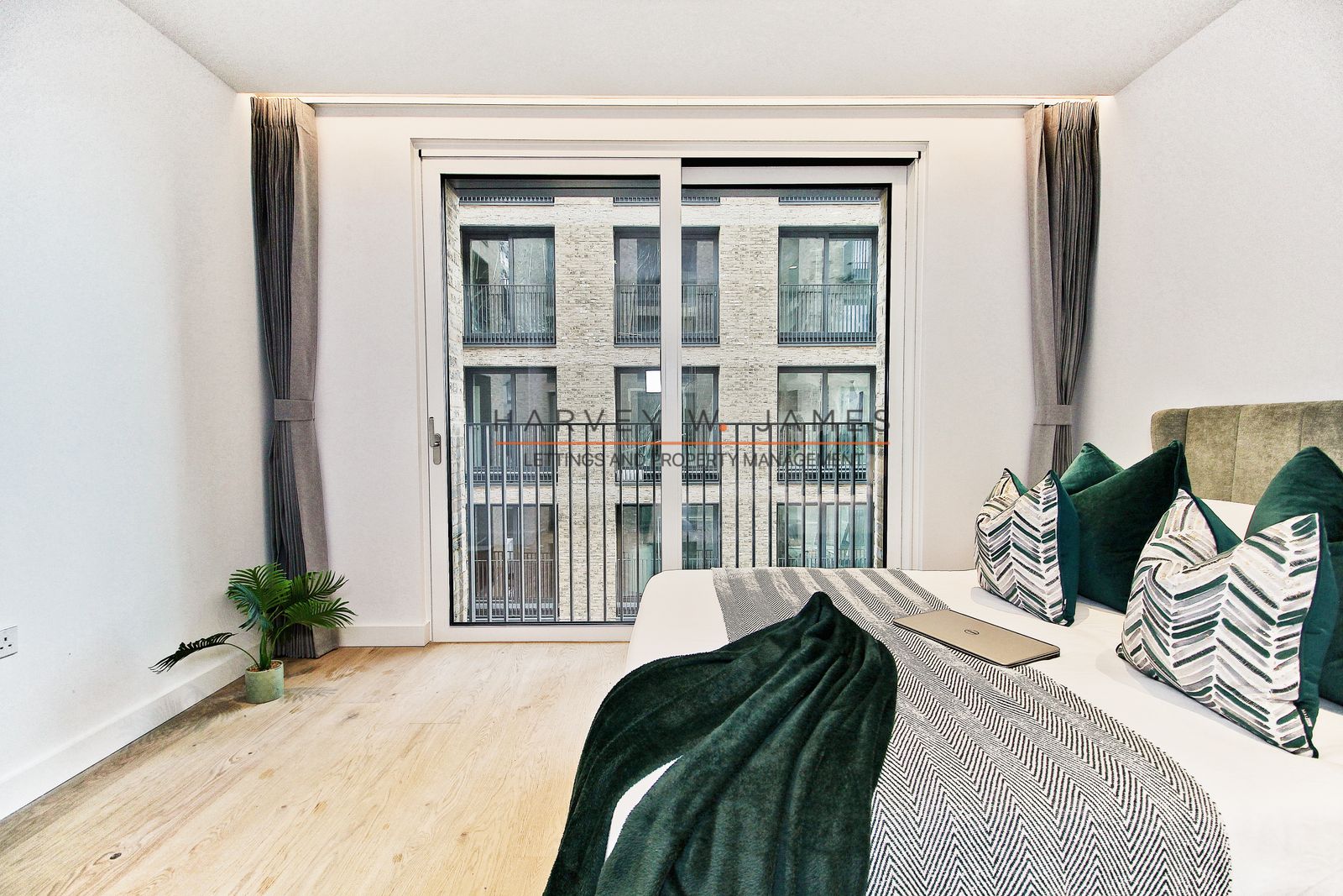 4 Jubilee Walk, London, WC1X