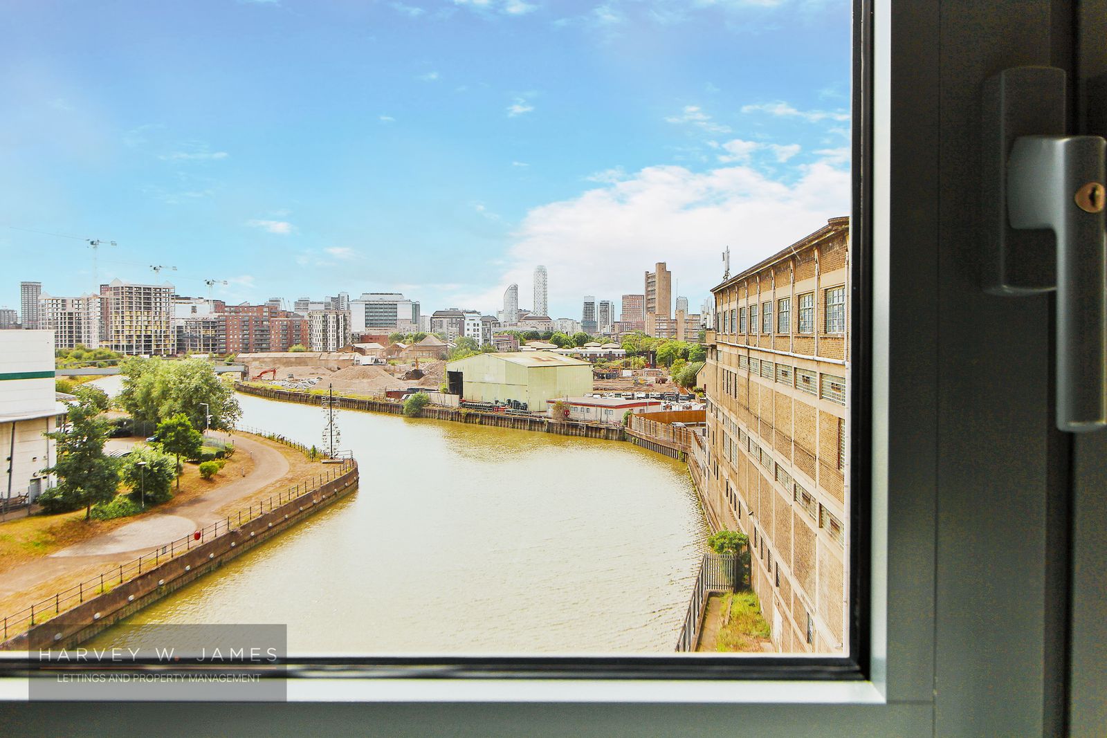 Makers Yard, Skyline Apartments, E3