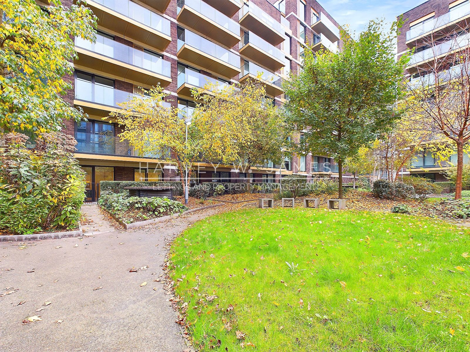 Royal Crest Avenue, London, E16