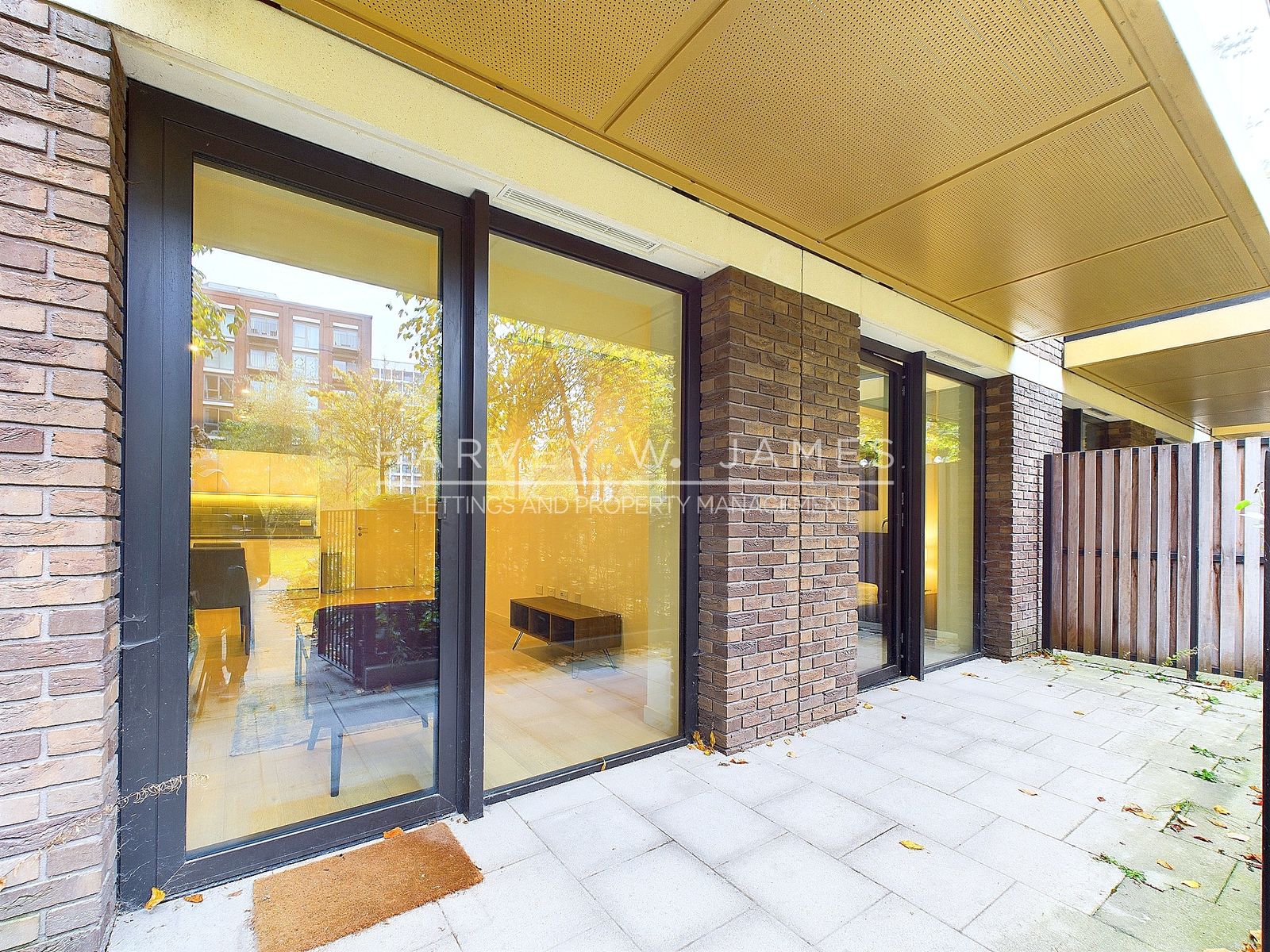 Royal Crest Avenue, London, E16