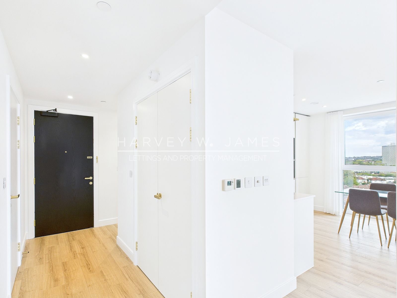 12 Quay Walk, Wembley HA0 1BE