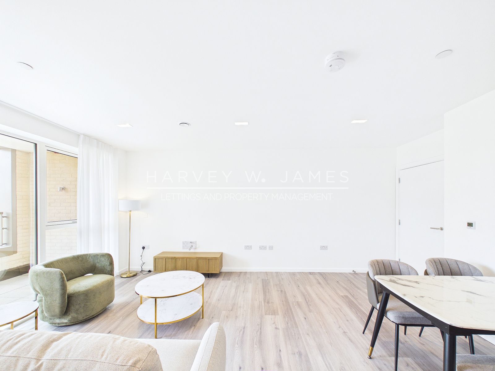 5 Wheatstone Gardens, London, W10