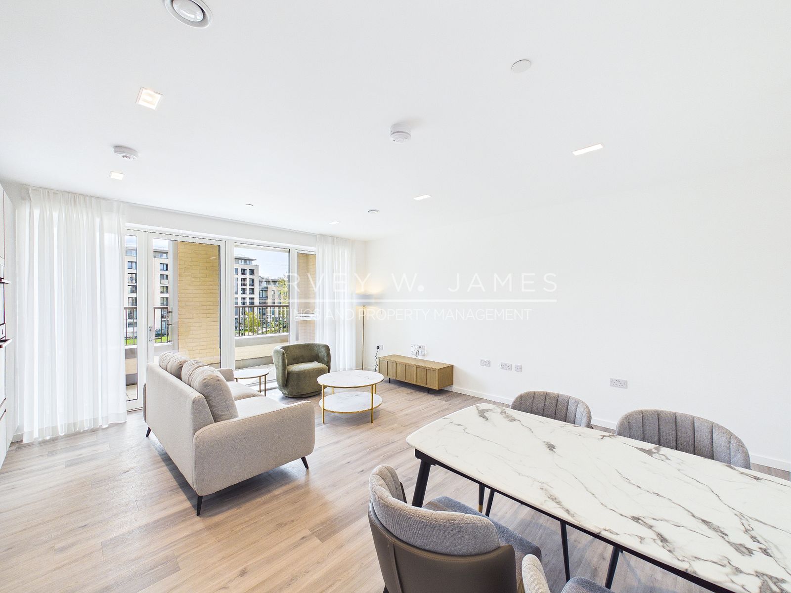5 Wheatstone Gardens, London, W10