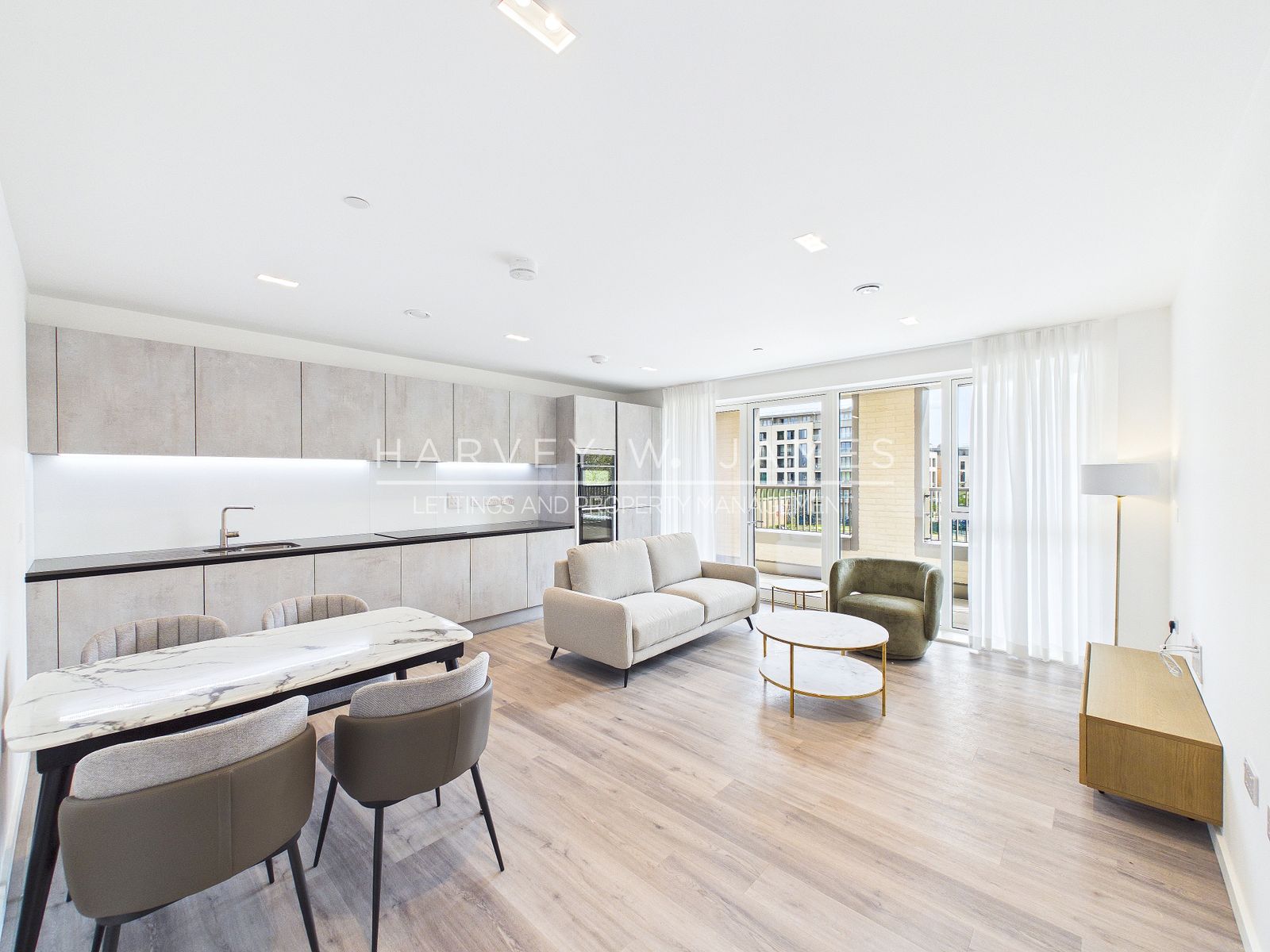 5 Wheatstone Gardens, London, W10