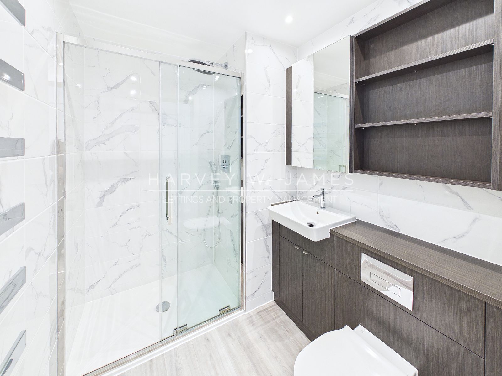 5 Wheatstone Gardens, London, W10
