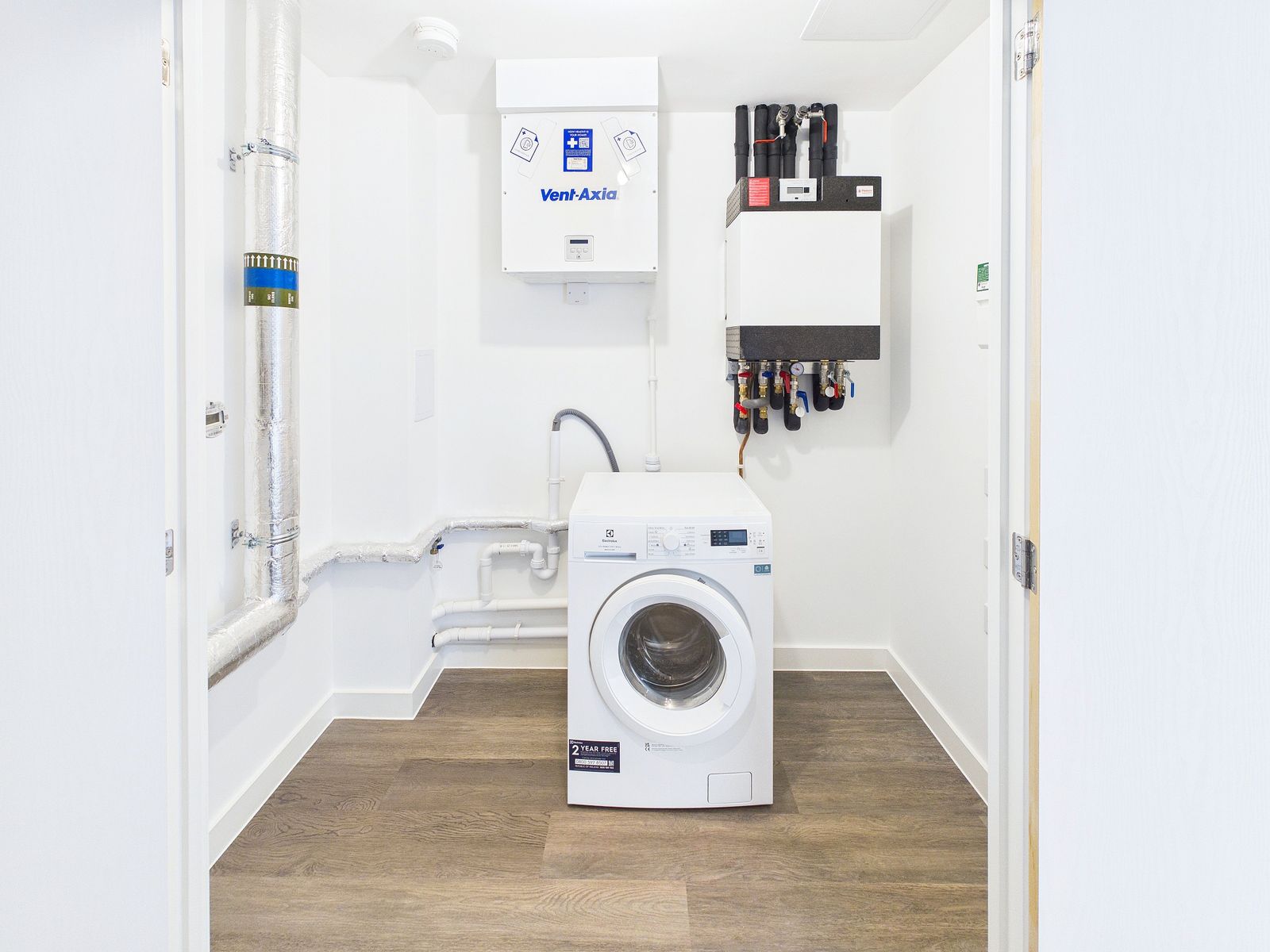373 Horn Lane, London, W3