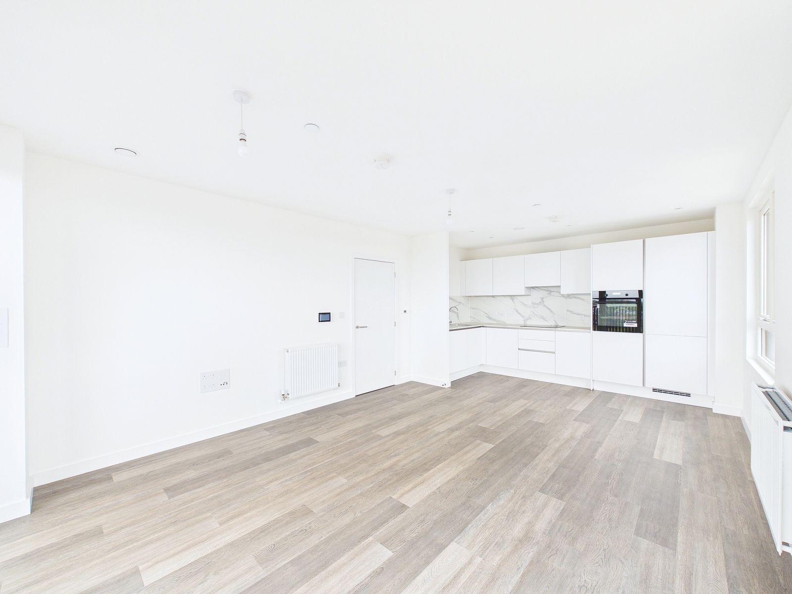373 Horn Lane, London, W3