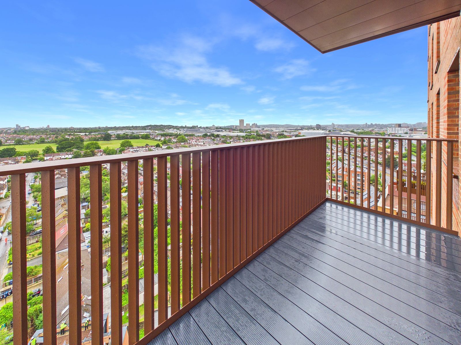 373 Horn Lane, London, W3