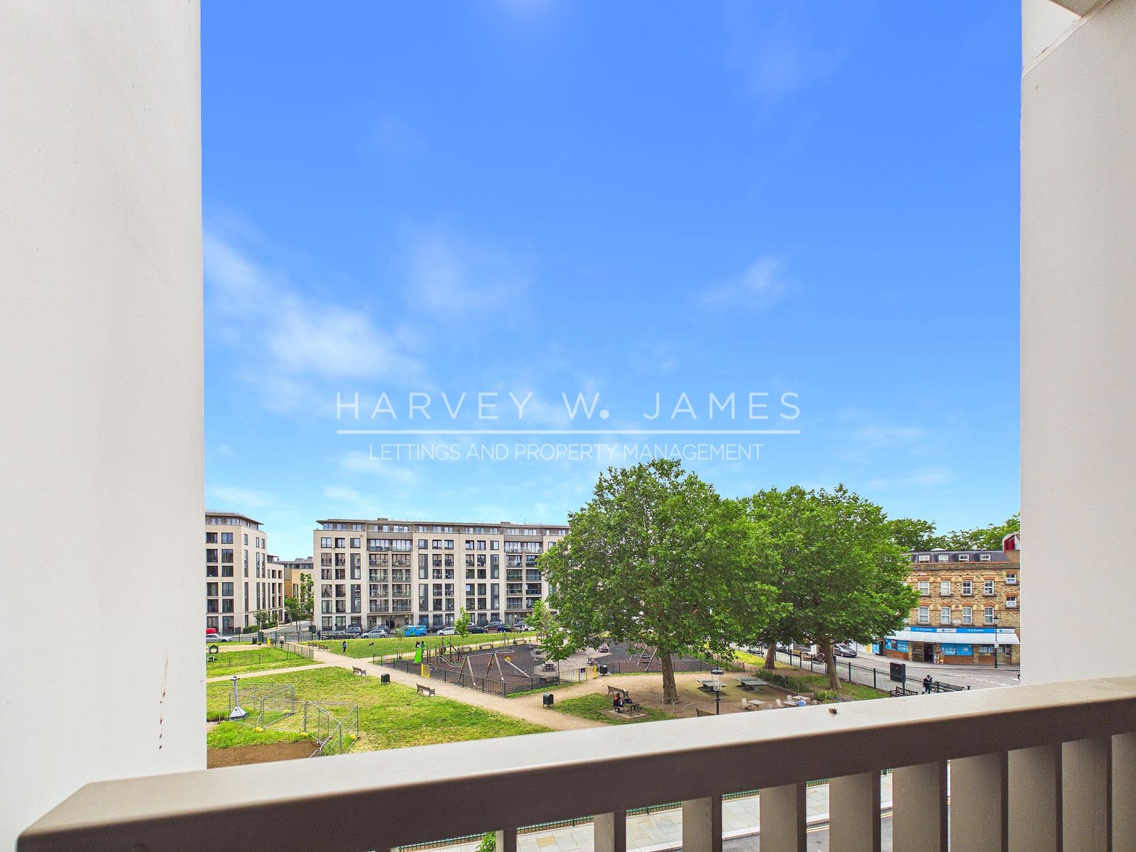 5 Wheatstone Gardens, London, W10