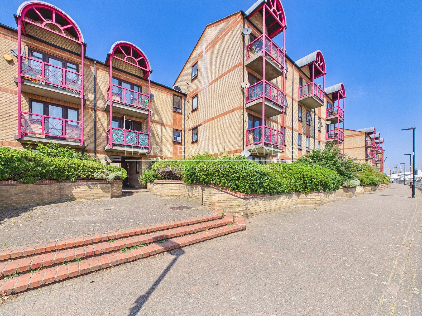 Caledonian Wharf, London, E14