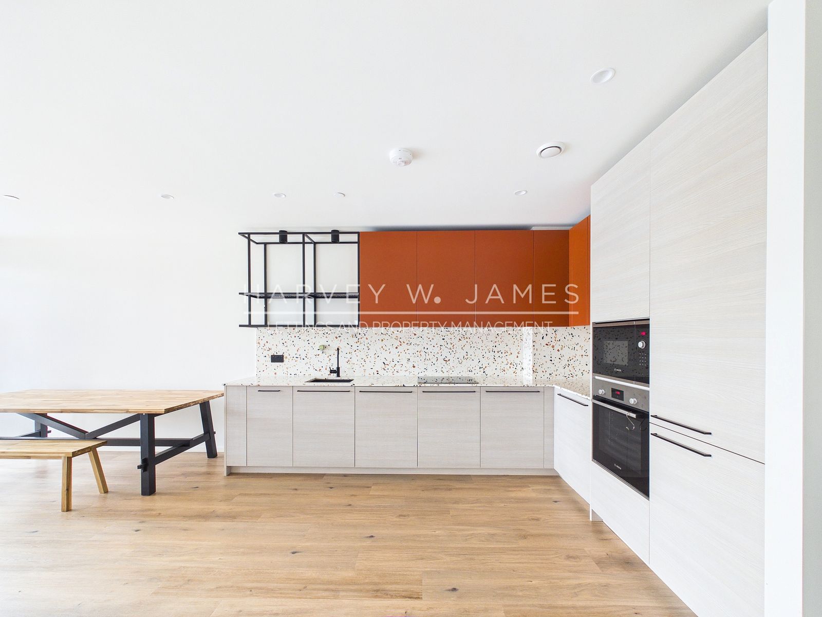 Hawser Lane, Curlew House, E14