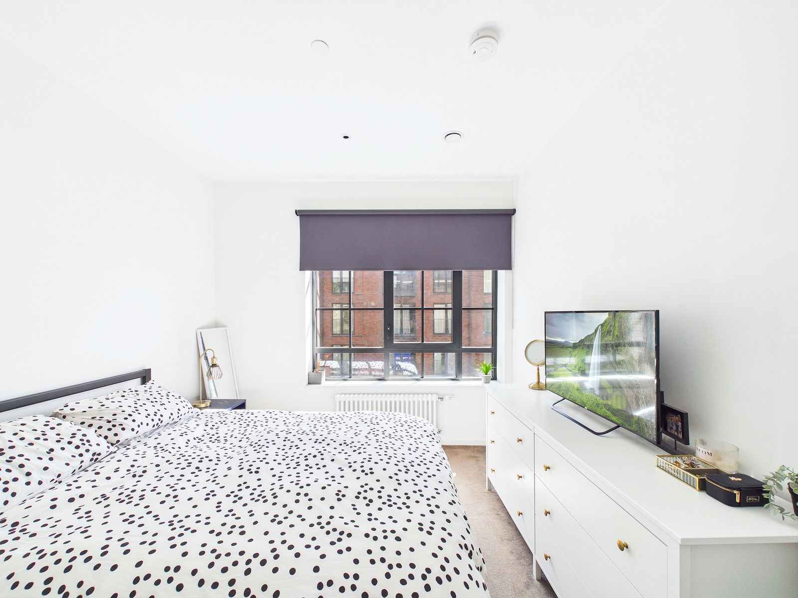Orchard Place, Agar House, E14
