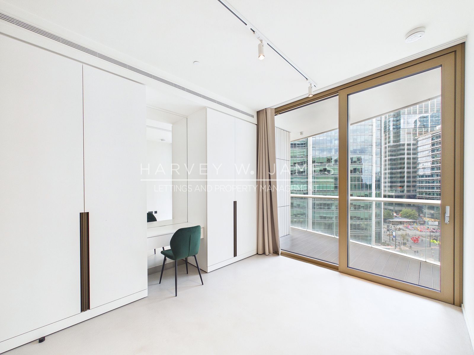 Park Drive, London, E14