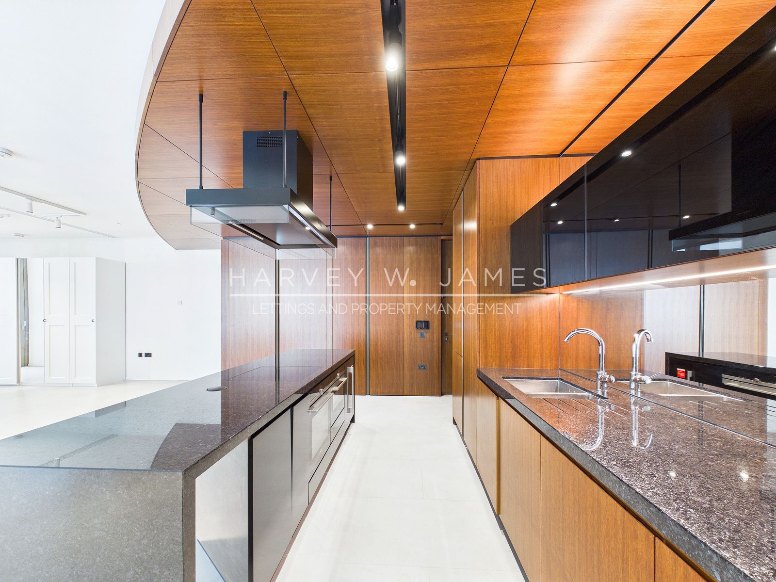 Park Drive, London, E14