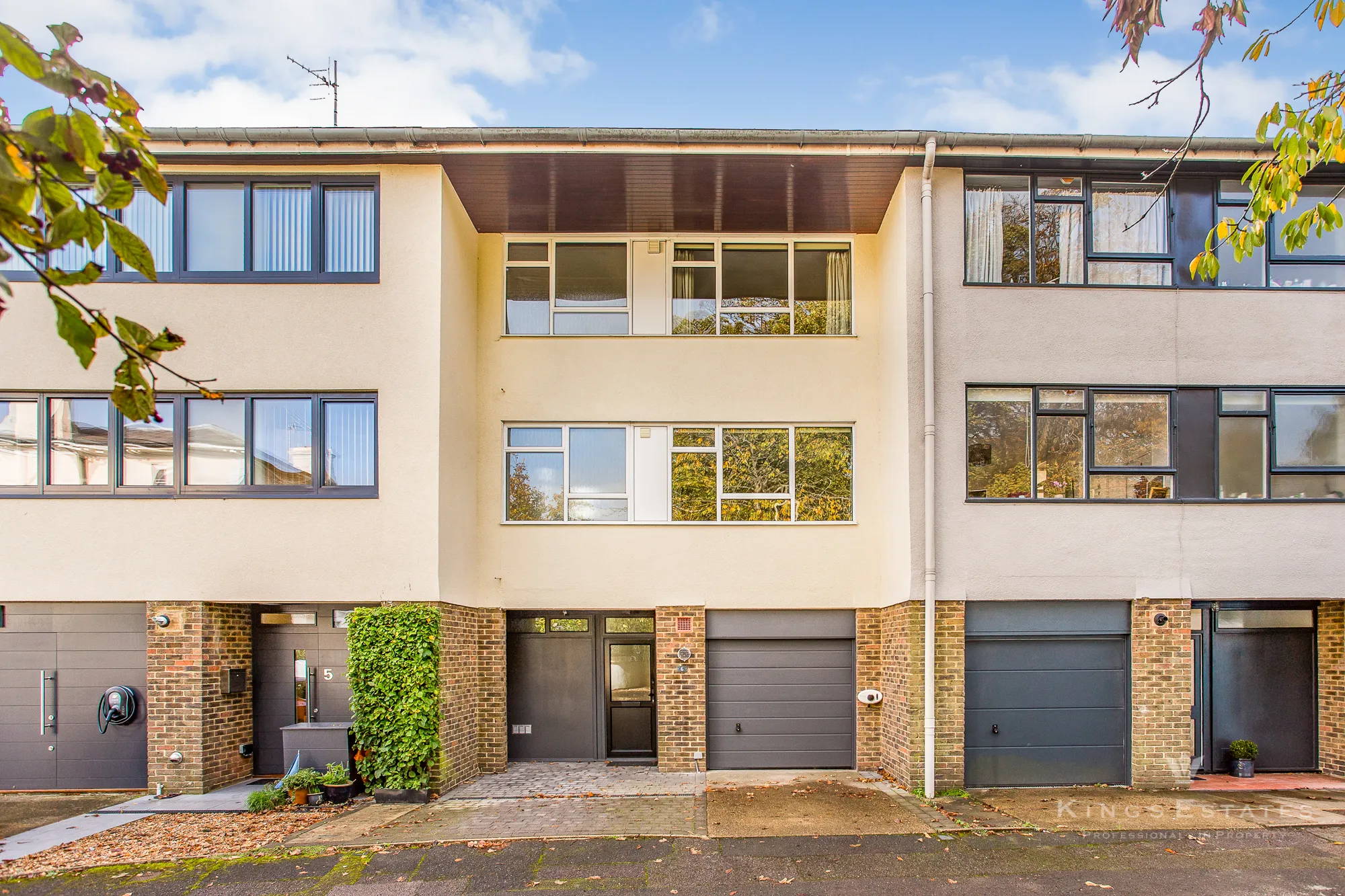 Rosehill Walk, Tunbridge Wells — let by Kings Estates
