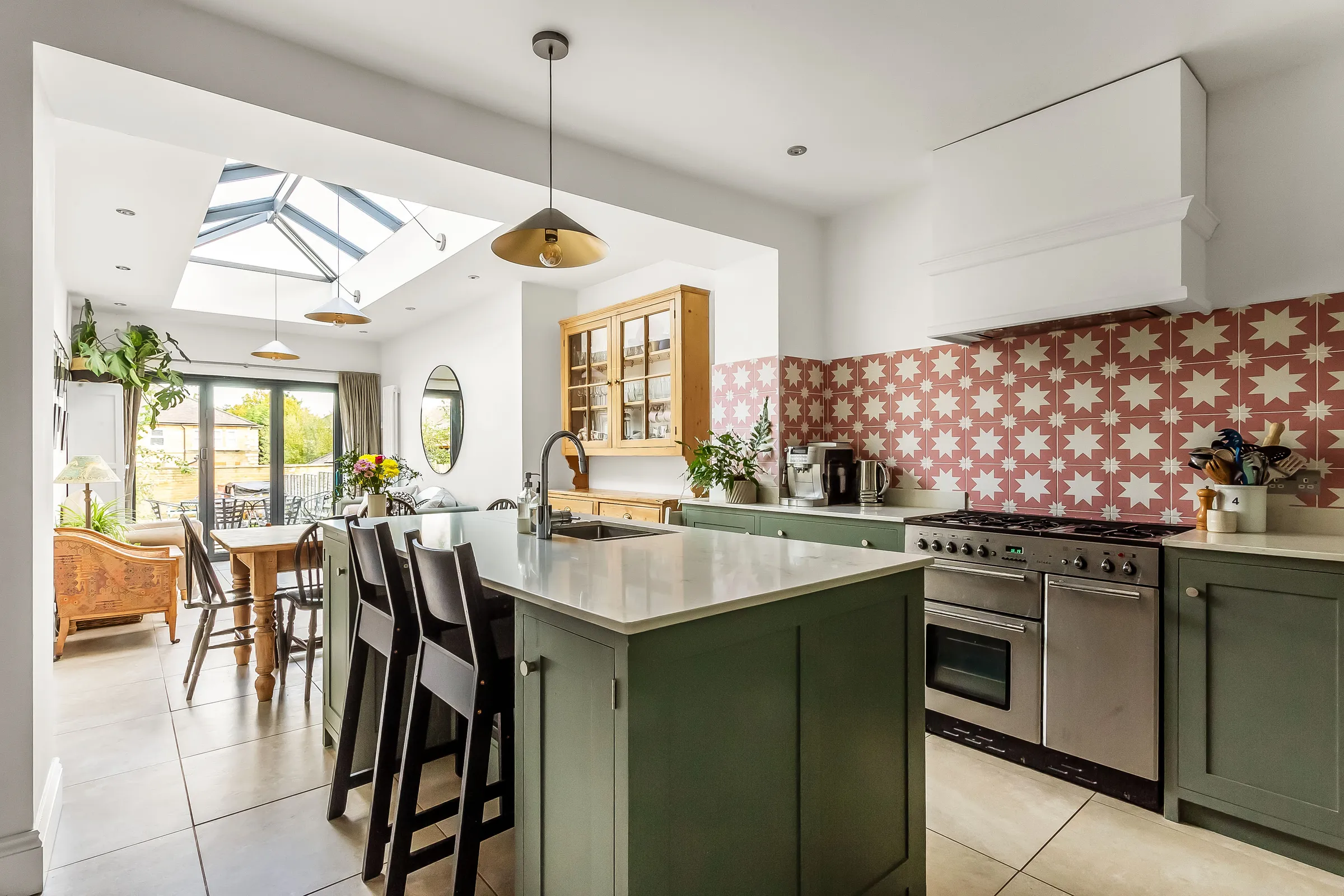 Silverdale Road — gallery image 1