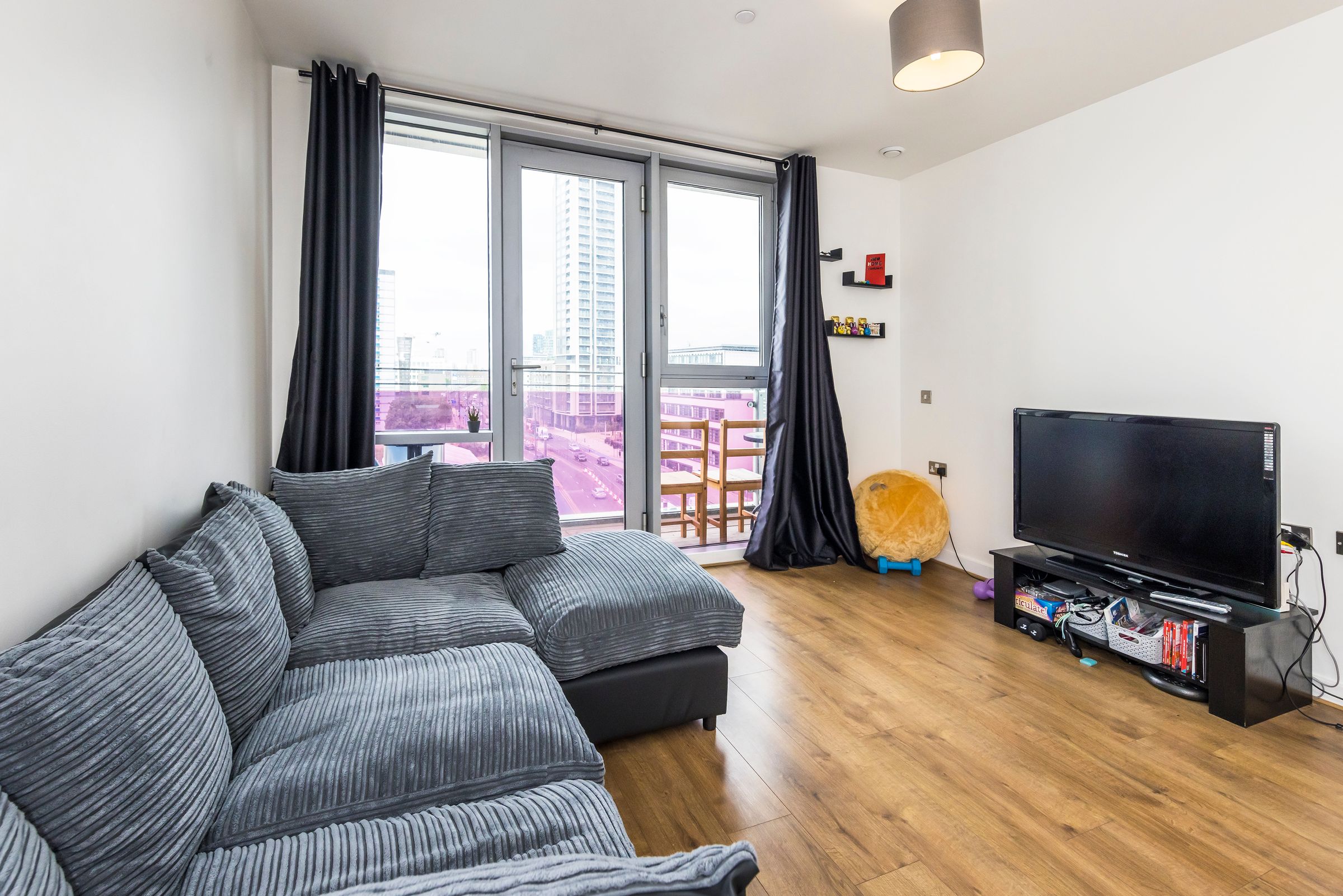 Rick Roberts Way, London, E15