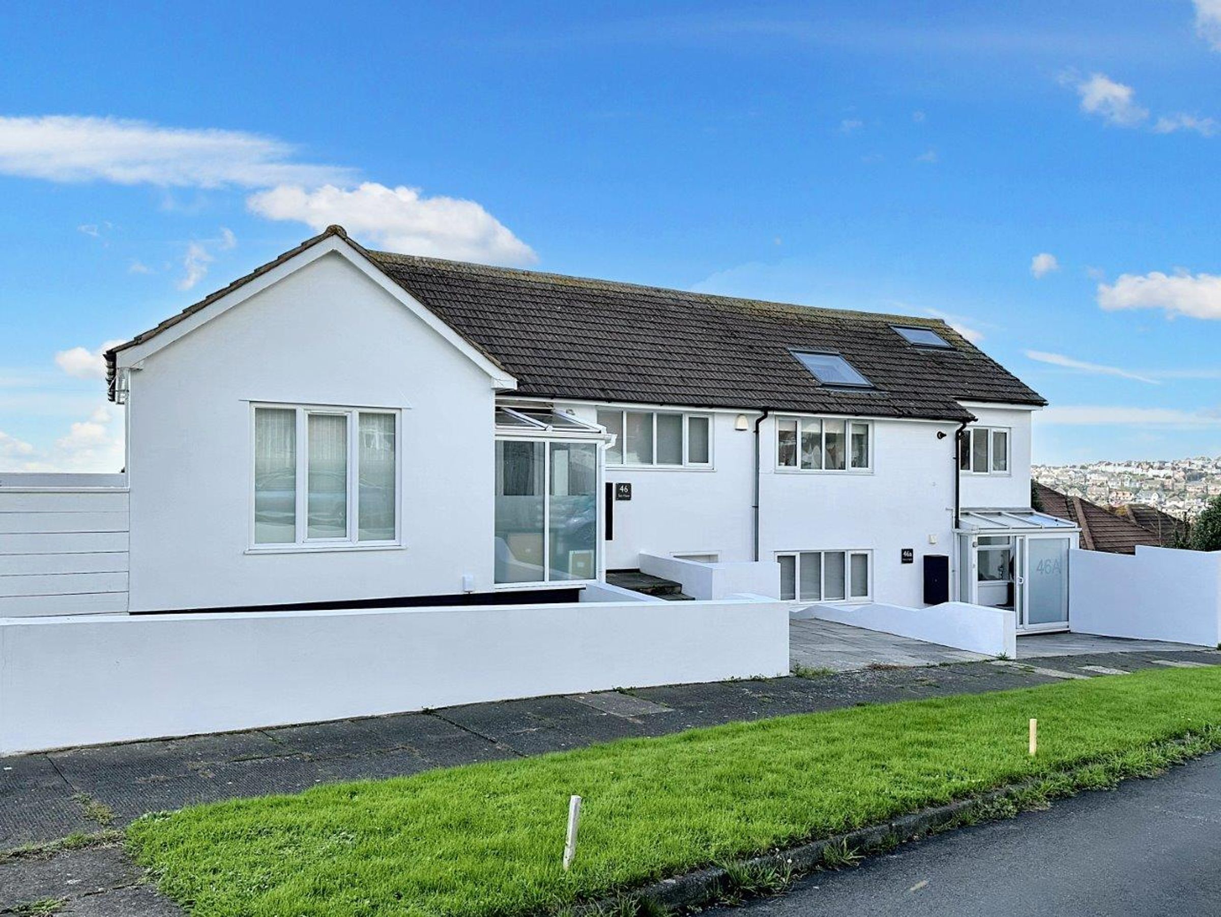 Oaklands Avenue, Saltdean, BN2 8LQ