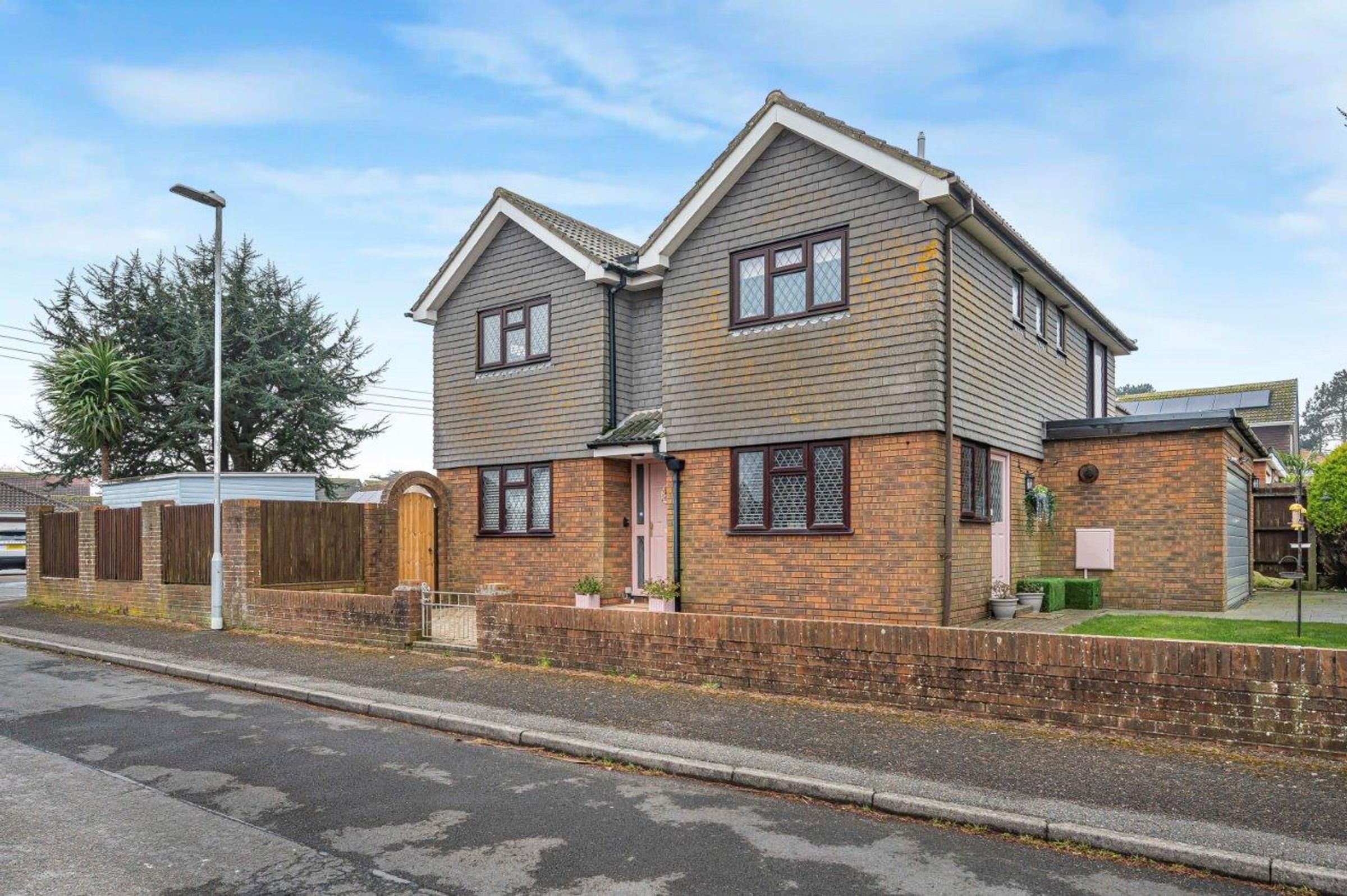 Greenhill Way, Peacehaven, BN10 7UL