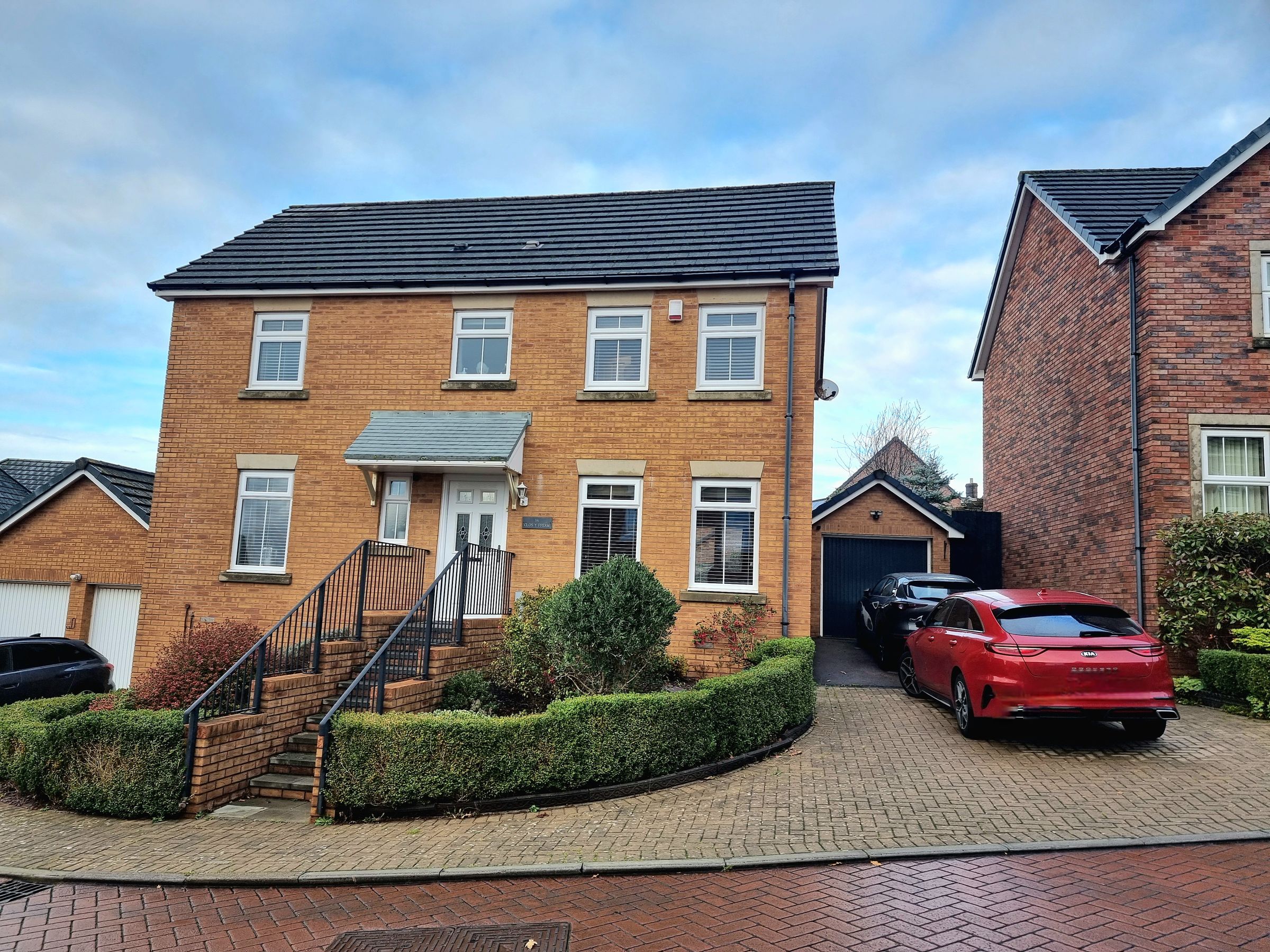 Clos Y Fferm, Coity, Bridgend