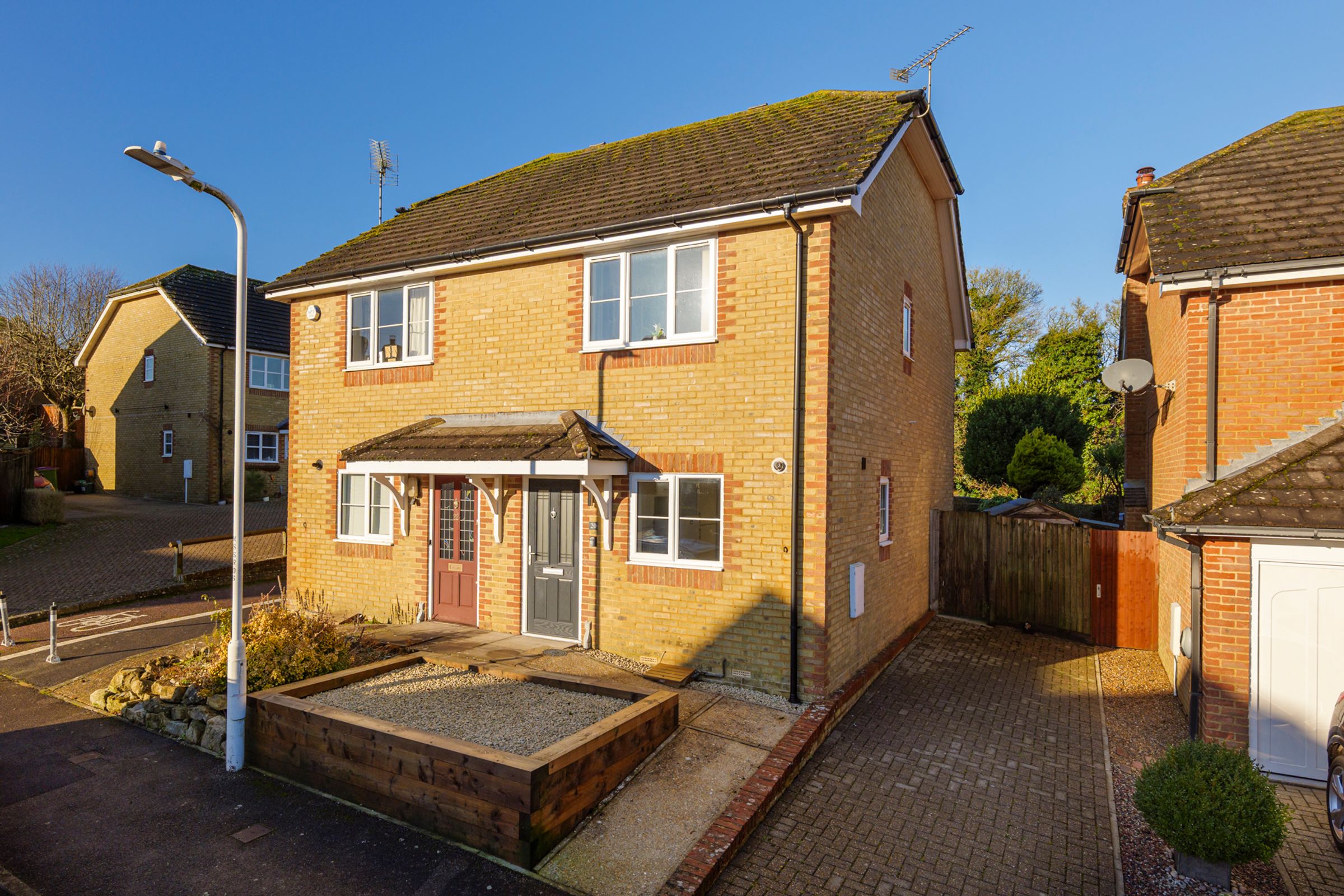 St. Marys Close, Etchinghill, CT18