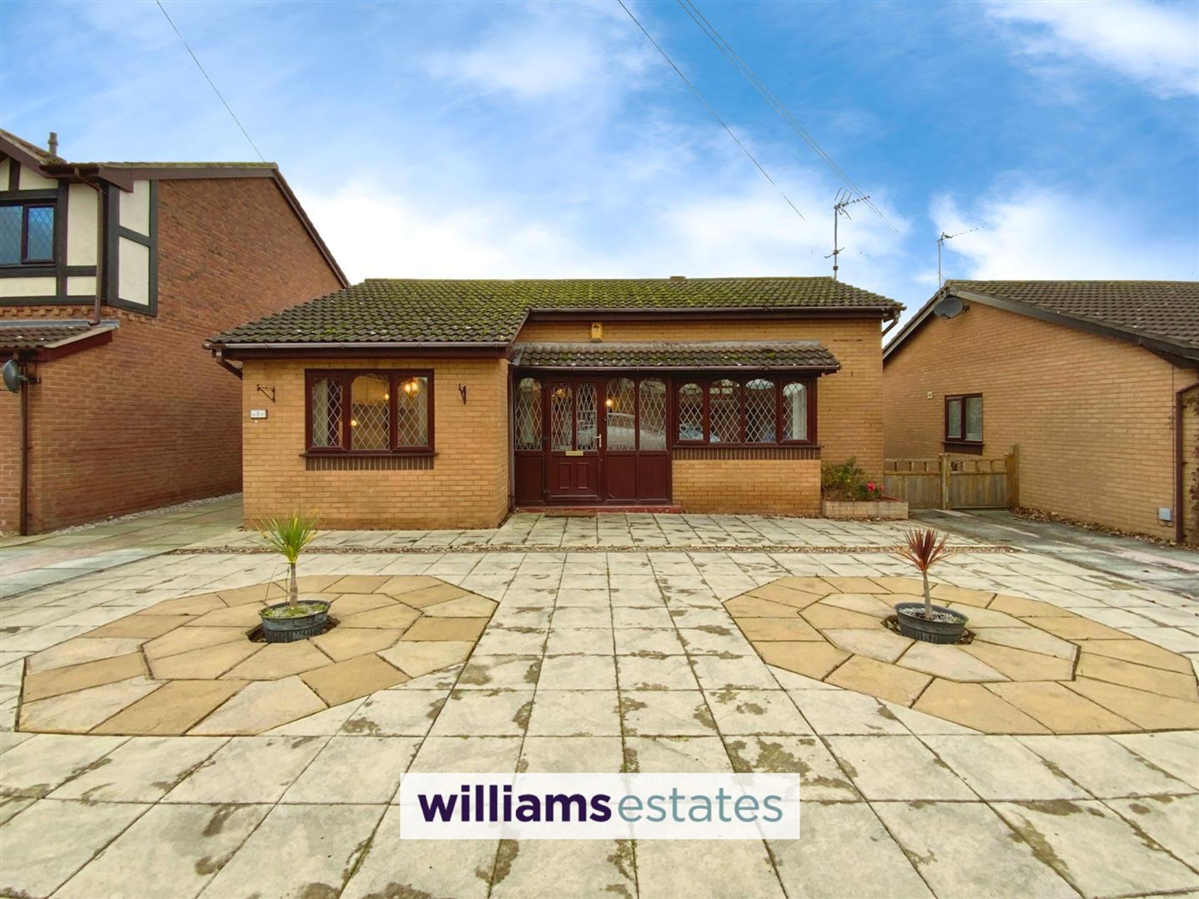 Maes Hedydd, Rhyl, LL18