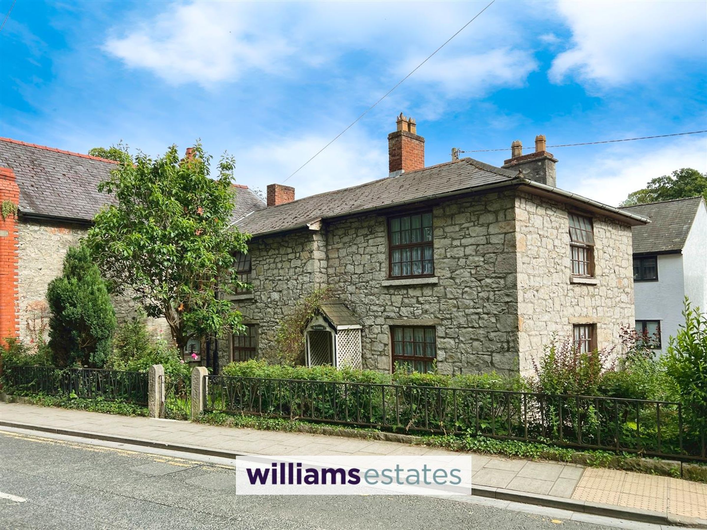 Clwyd Street, Ruthin, LL15