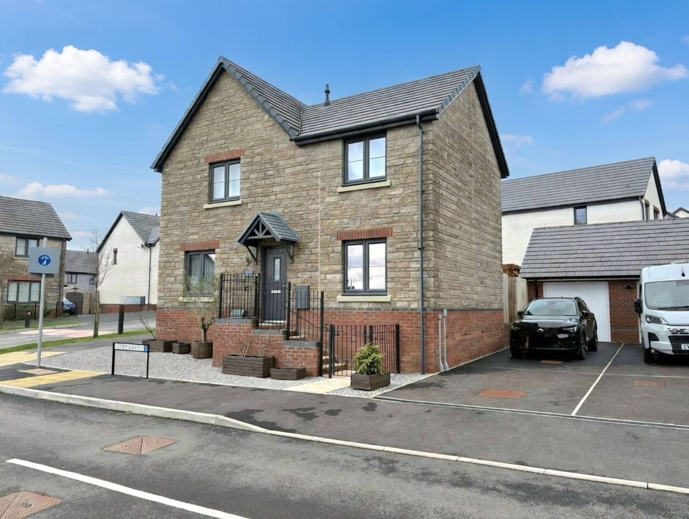 Tondu, Bridgend, CF32