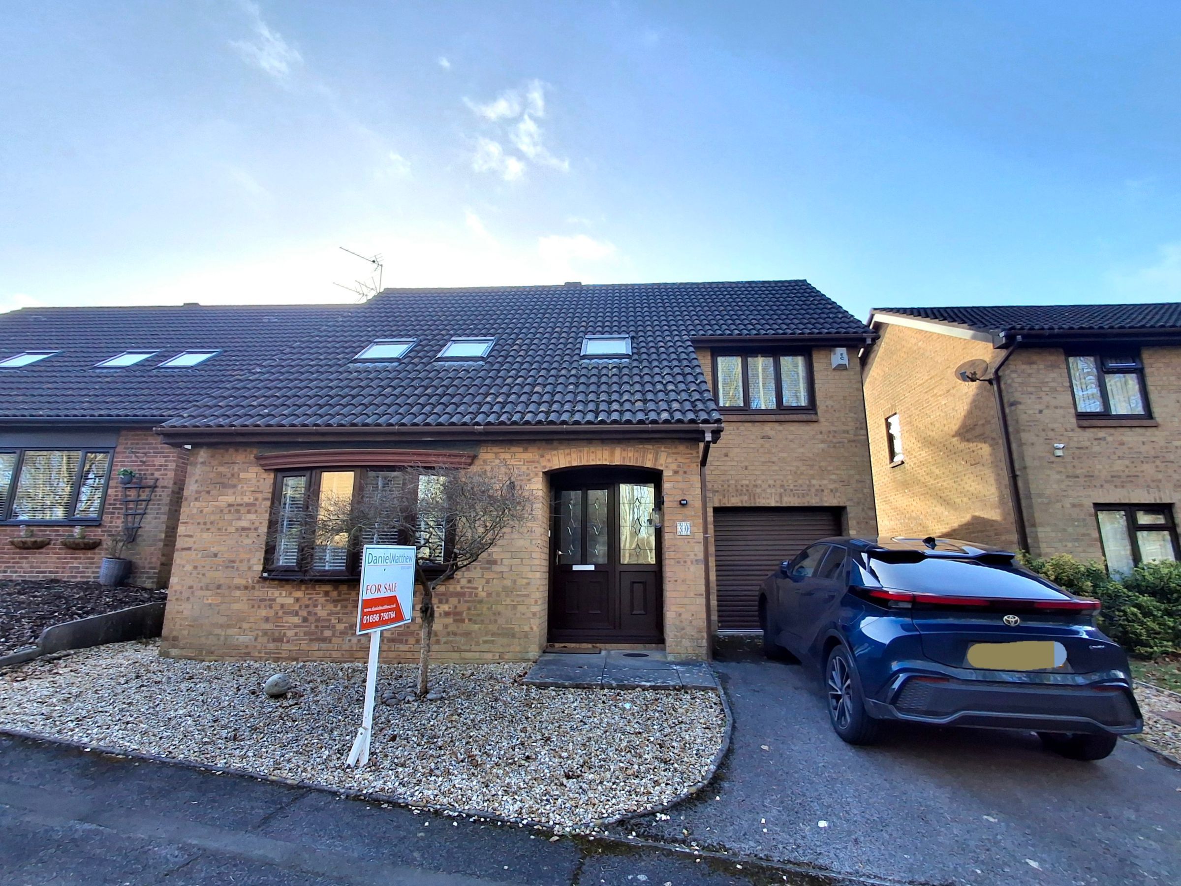 Honeysuckle Way, Brackla, CF31