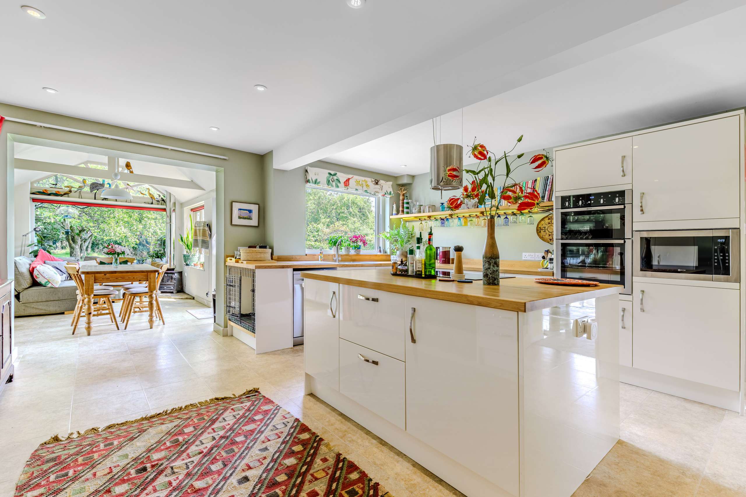 Kitchen / Breakfast Room