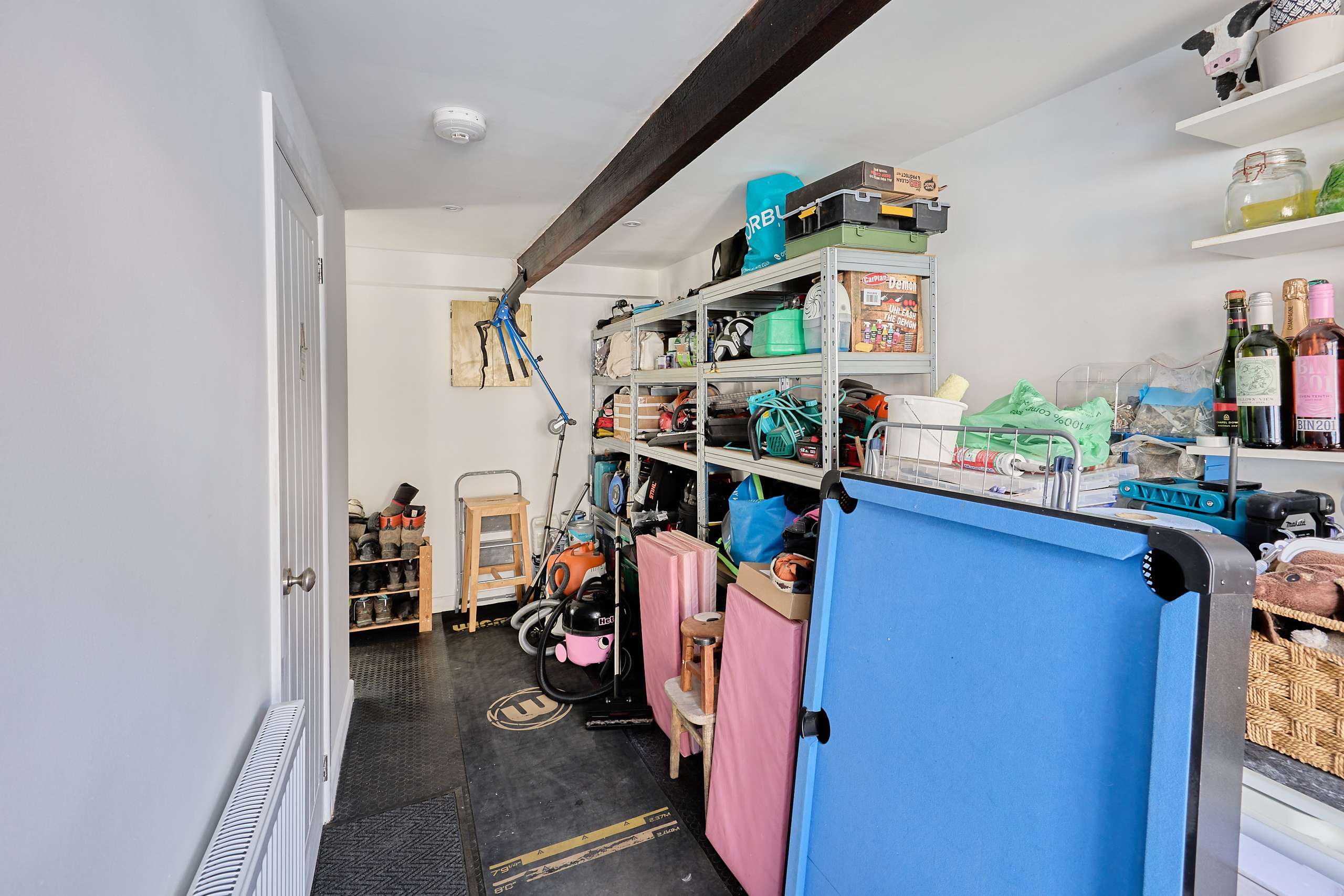 Store (former garage)